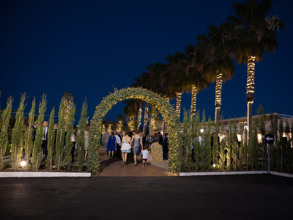 Jardín iluminado en Mirador de Puerta Real (Mancha Real).